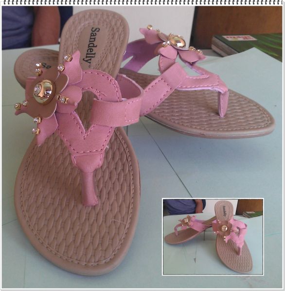 Sandalia rasteira Modelo A6